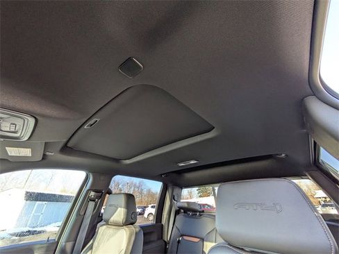 Used 2023 GMC Sierra 3500 AT4 w/ AT4 Preferred Package image 28