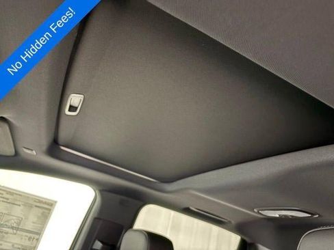 New 2026 GMC Canyon Elevation w/ Convenience Package image 11