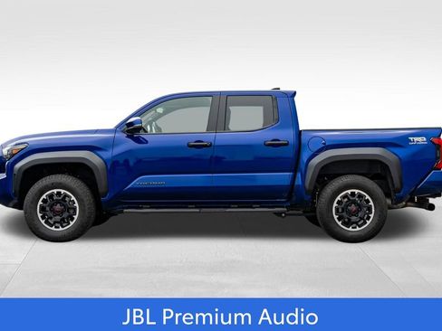 Certified 2024 Toyota Tacoma TRD Off-Road w/ TRD Off Road Premium Package image 4