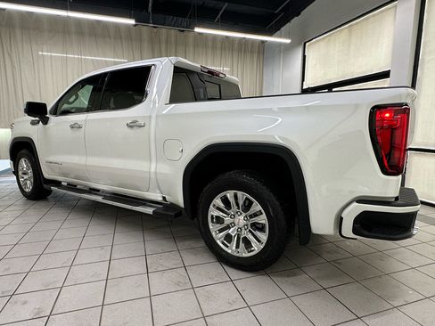 Used 2024 GMC Sierra 1500 Denali AWD/4WD image 6