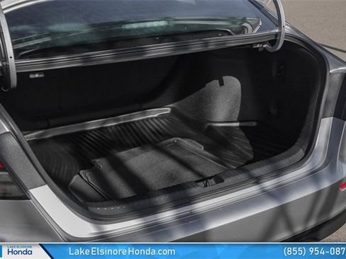 Certified 2025 Honda Accord SE image 29