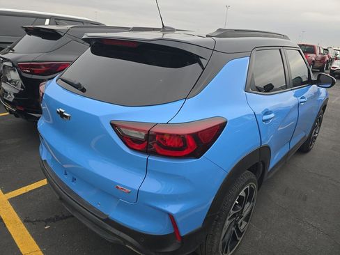 Used 2024 Chevrolet TrailBlazer RS w/ Convenience Package image 2