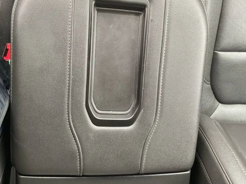 Used 2022 GMC Sierra 1500 SLT w/ SLT Premium Plus Package image 40