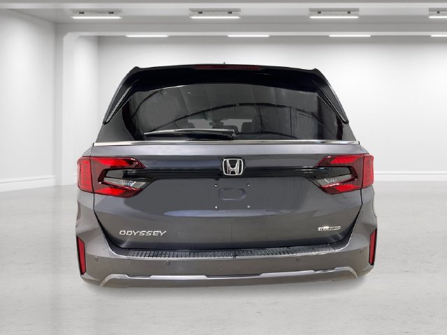 New 2027 Honda Odyssey Touring image 4