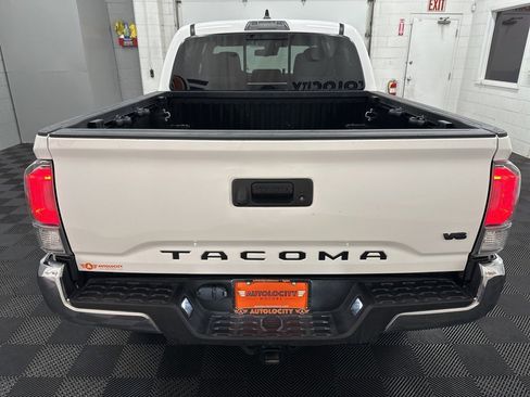 Used 2023 Toyota Tacoma TRD Off-Road w/ Black Out Package (TMS) image 8