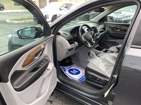 Used 2019 GMC Terrain SLE image 9