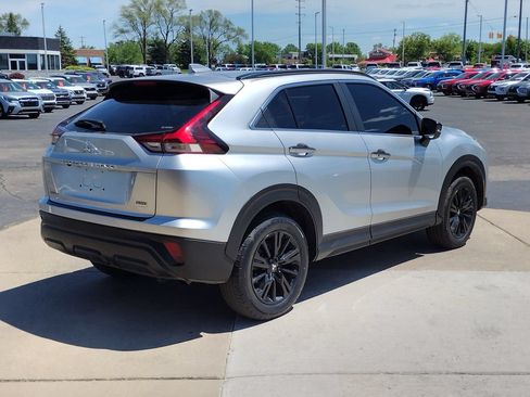 Used 2024 Mitsubishi Eclipse Cross AWD image 5