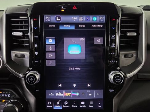 New 2026 RAM 1500 4x4 Crew Cab image 19