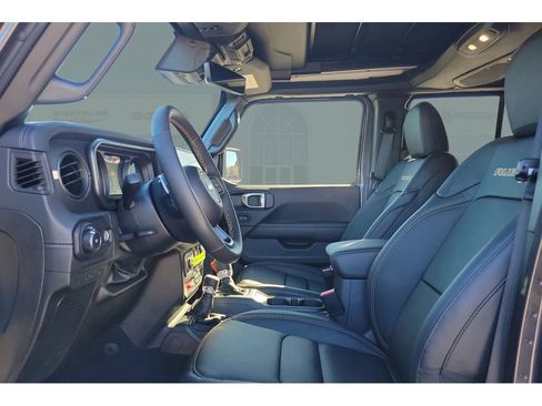 New 2025 Jeep Wrangler Unlimited Rubicon 392 image 12