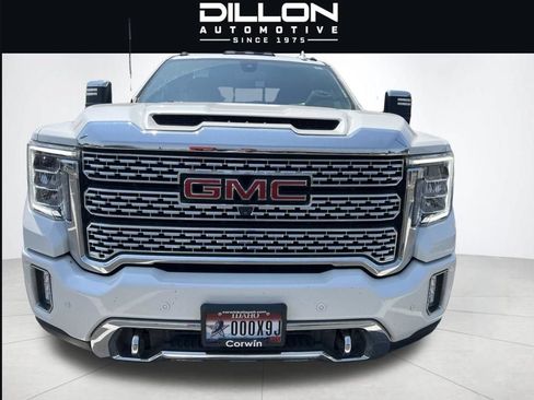 Used 2022 GMC Sierra 3500 Denali AWD/4WD image 2