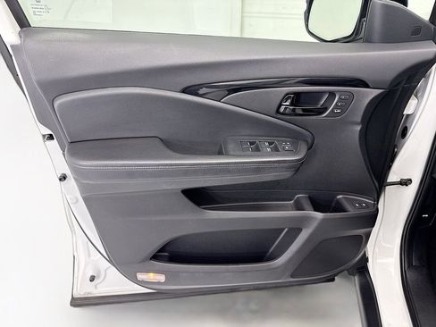 Used 2022 Honda Passport Elite image 23
