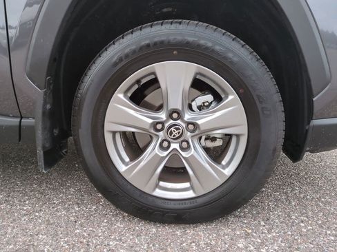 Certified 2025 Toyota RAV4 XLE w/ Convenience Package FWD image 11