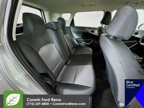 Used 2025 Kia Soul LX image 27