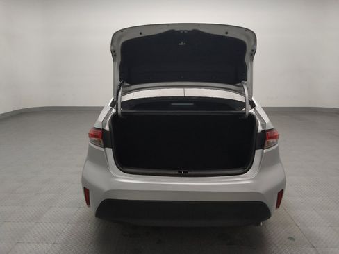 Used 2024 Toyota Corolla LE image 29