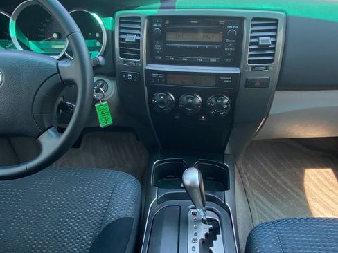 Used 2007 Toyota 4Runner Sport RWD image 11