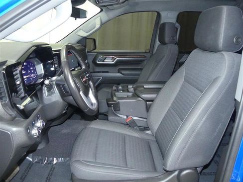 Used 2022 GMC Sierra 1500 Elevation w/ LPO, Elevation Black Package image 22