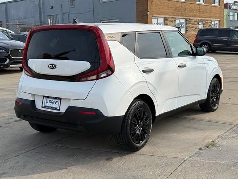 Used 2020 Kia Soul LX FWD image 6
