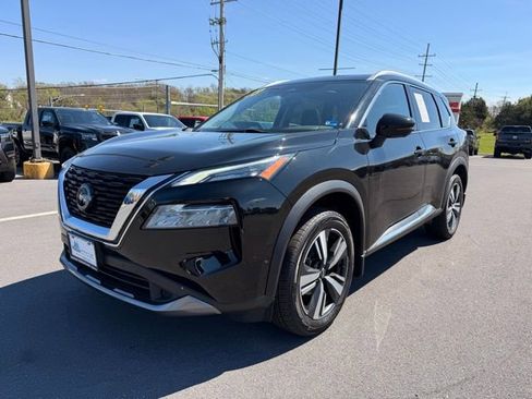 Certified 2023 Nissan Rogue SL w/ SL Premium Package image 2
