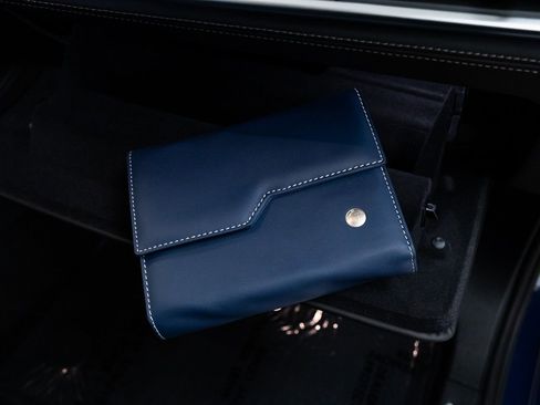 Used 2025 BMW ALPINA XB7 ALPINA XB7 image 28