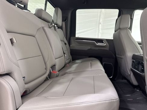 New 2026 GMC Sierra 2500 SLT w/ SLT Premium Package AWD/4WD image 27