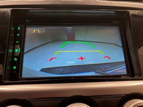 Used 2017 Subaru Forester 2.5i w/ Alloy Wheel Package image 18