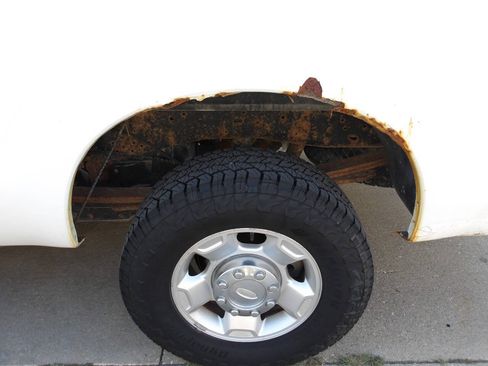 Used 2011 Ford F250 XLT w/ XLT Interior Pkg AWD/4WD image 42