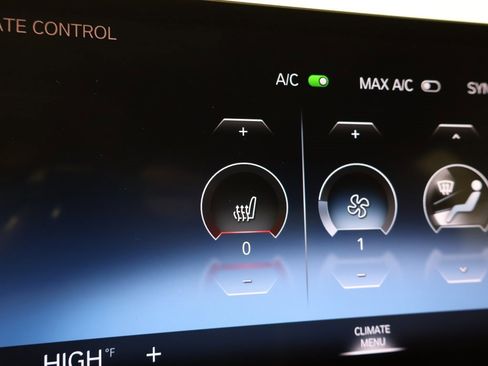 Used 2023 BMW 330i xDrive Sedan w/ M Sport Package image 53