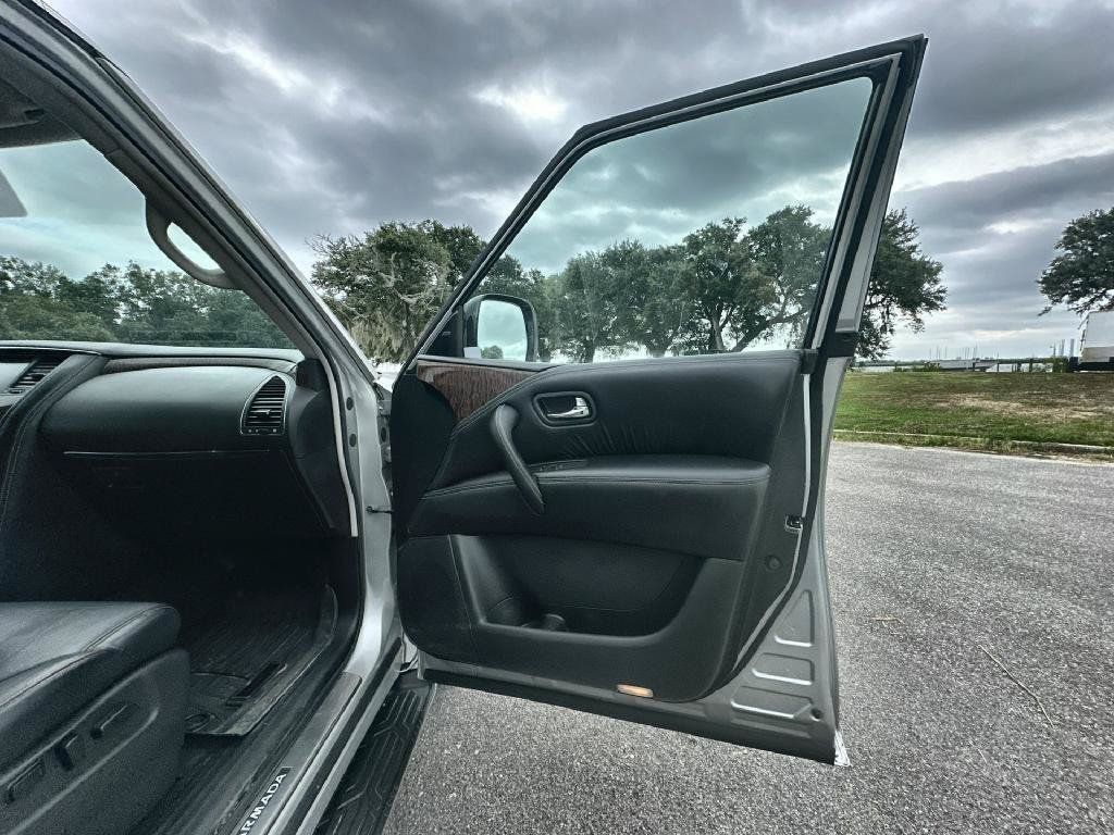 Used 2020 Nissan Armada Platinum w/ Captain's Chairs Package RWD image 15