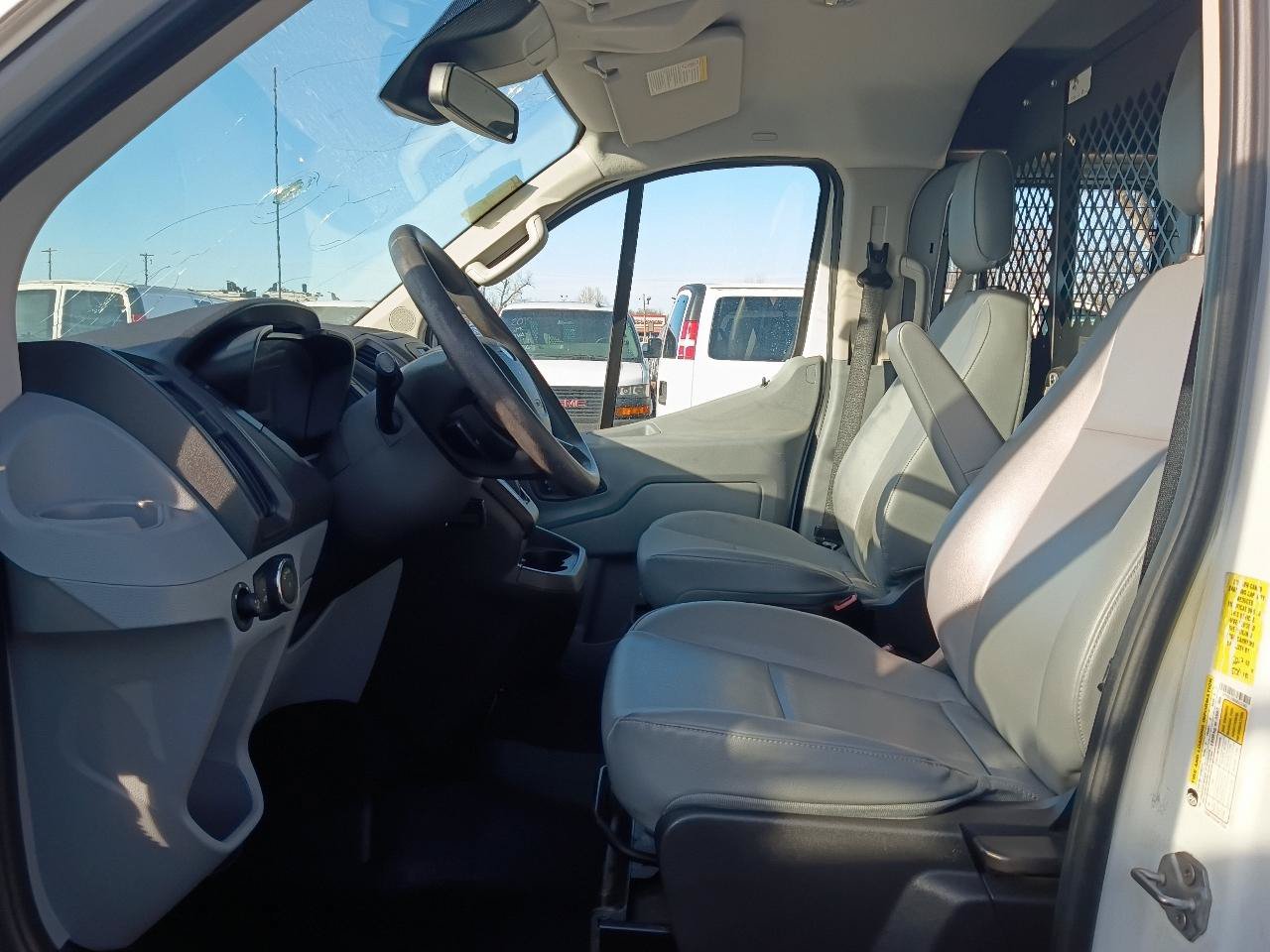 Used 2016 Ford Transit 250 130 Low Roof RWD image 10