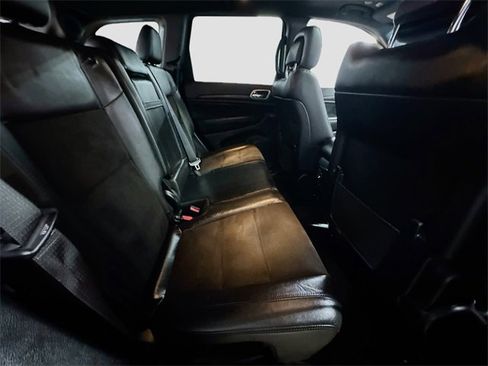 Used 2020 Jeep Grand Cherokee Altitude image 31