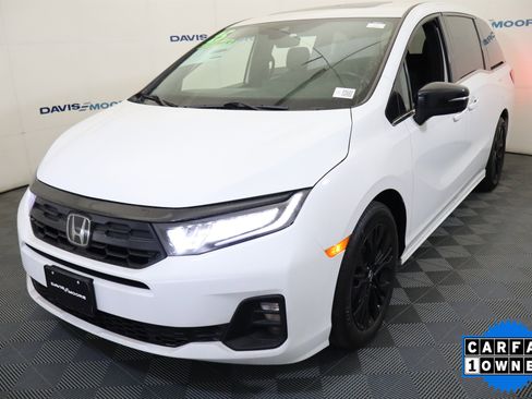 Used 2025 Honda Odyssey Sport-L image 12