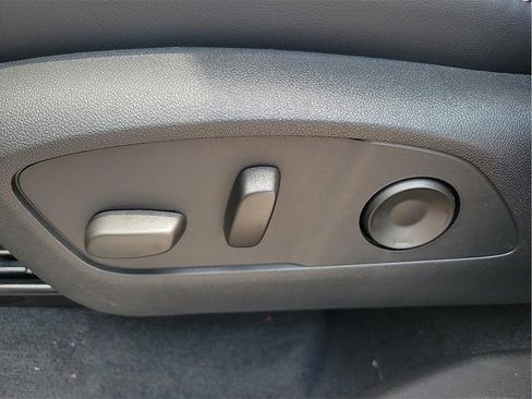 New 2026 Buick Enclave Sport Touring w/ LPO, Floor Liner Package image 15