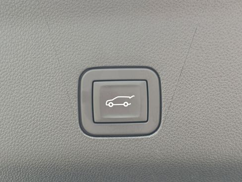 Certified 2025 Cadillac Escalade V AWD/4WD image 11