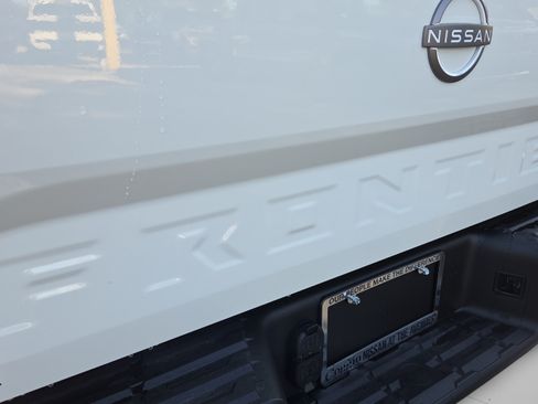 Certified 2026 Nissan Frontier SV w/ All-Weather Content Package RWD image 31