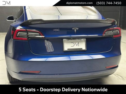 Used 2018 Tesla Model 3 Long Range RWD image 15