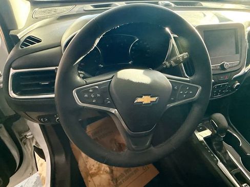 Used 2023 Chevrolet Equinox LT image 12