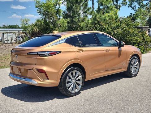 New 2026 Buick Envista Avenir FWD image 4