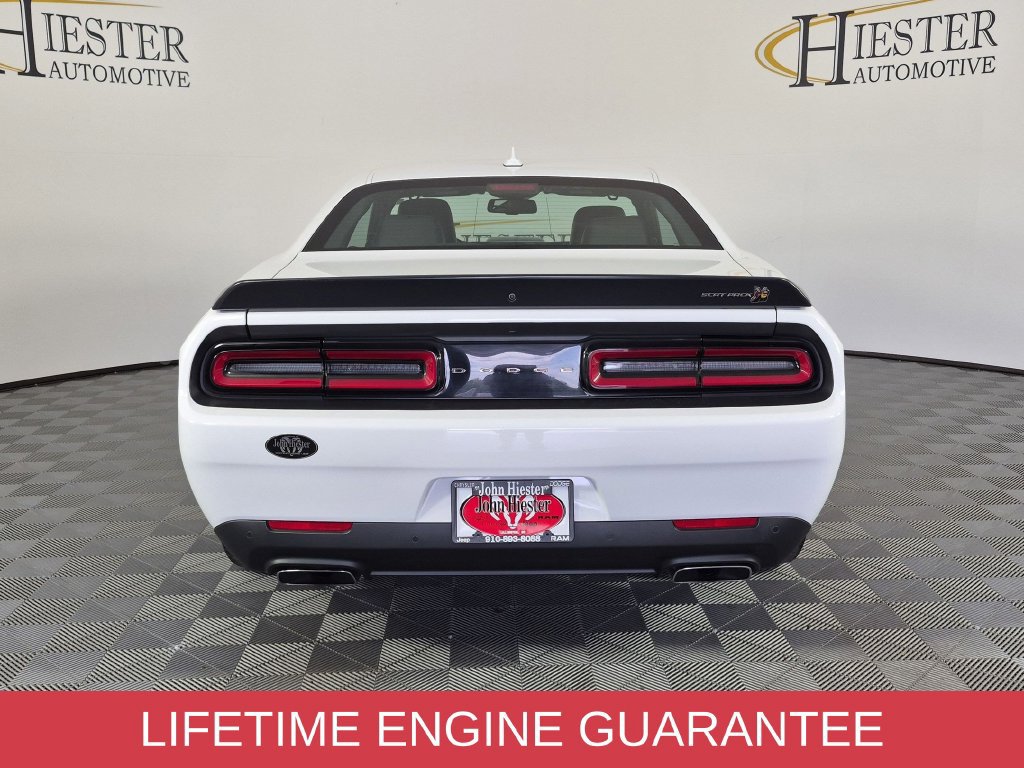 Certified 2022 Dodge Challenger R/T Scat Pack RWD image 4