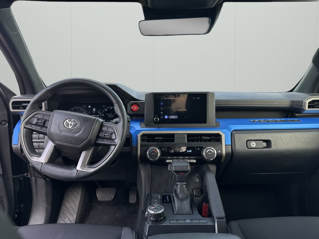 Used 2025 Toyota Tacoma TRD Off-Road AWD/4WD image 10