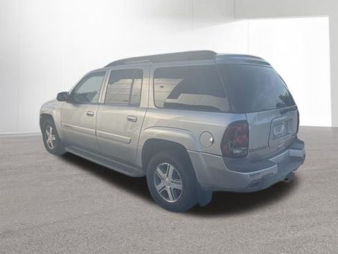 Used 2004 Chevrolet TrailBlazer 4WD w/ LT Package 1 image 8