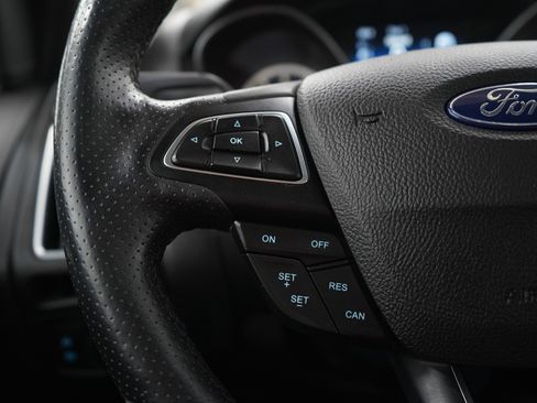 Used 2018 Ford Focus ST w/ Equipment Group 402A FWD image 25