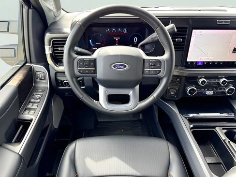 Used 2026 Ford F350 Lariat AWD/4WD image 21