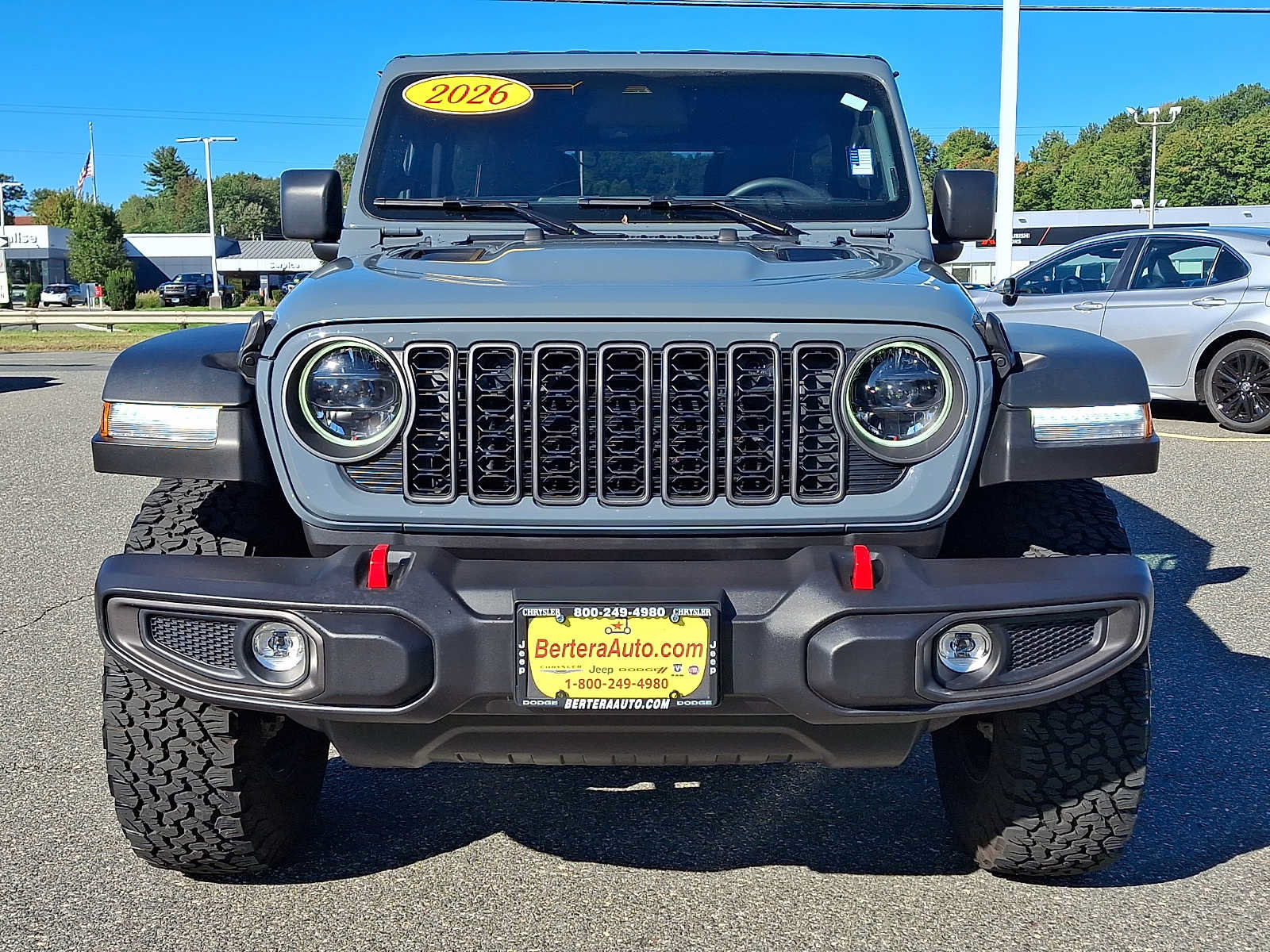 Used 2026 Jeep Wrangler Unlimited Rubicon AWD/4WD image 2