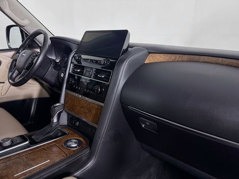 Used 2022 Nissan Armada SL w/ Captain's Chairs Package RWD image 28