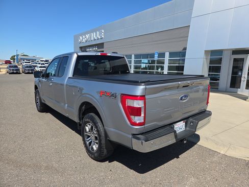 Used 2021 Ford F150 Lariat w/ FX4 Off-Road Package AWD/4WD image 3