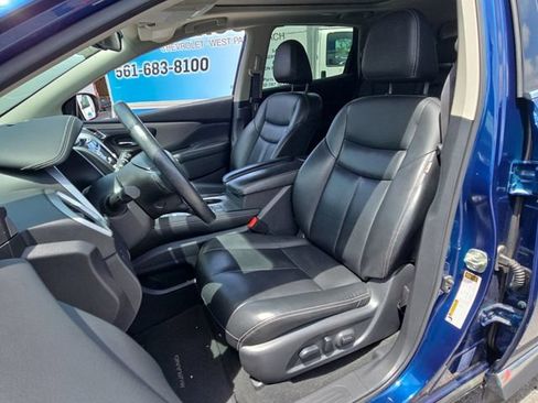Used 2021 Nissan Murano SV w/ SV Special Edition Package FWD image 9