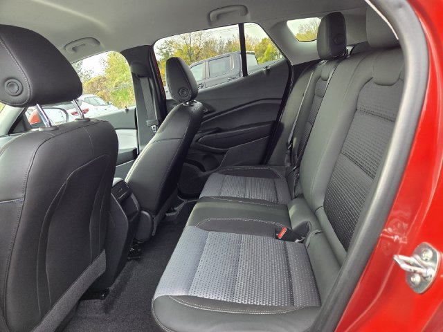 Certified 2024 Chevrolet Trax LT w/ Driver Confidence Package FWD image 13