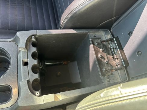 Used 2009 Dodge Challenger R/T image 40