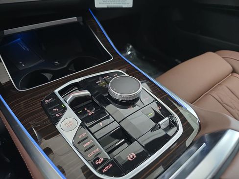New 2026 BMW X5 xDrive50e w/ M Sport Package image 19