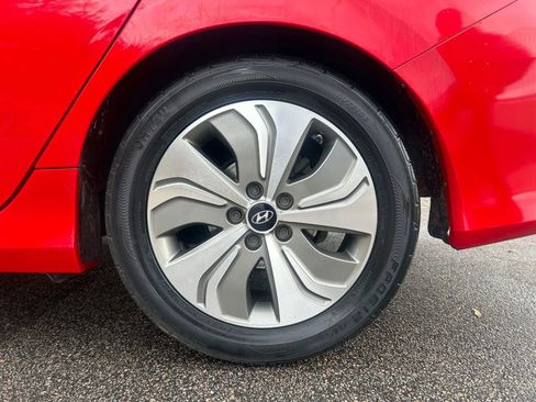 Used 2016 Honda Civic LX image 9